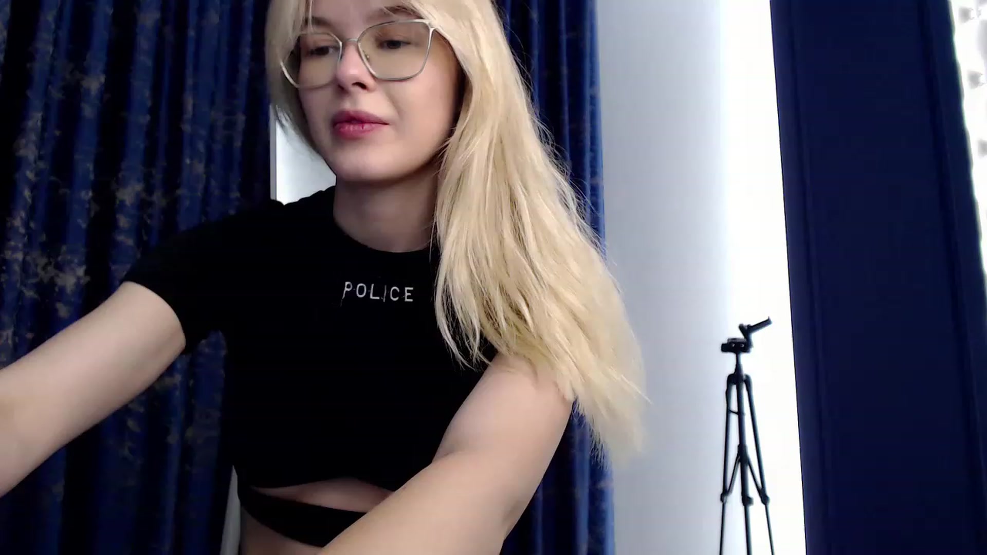 Gallery image thumbnail from Cute_BB's myfreecams stream on, 07/27/2023, 21:55 image 17 of 20