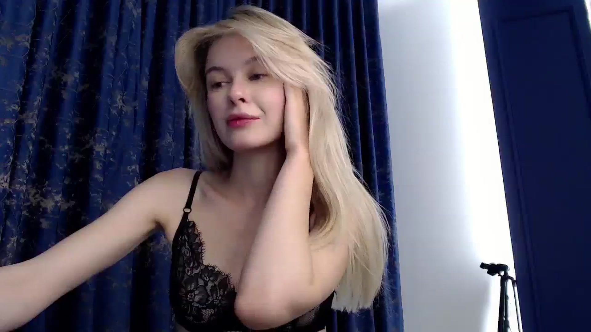 Gallery image thumbnail from Cute_BB's myfreecams stream on, 08/09/2023, 21:01 image 15 of 20