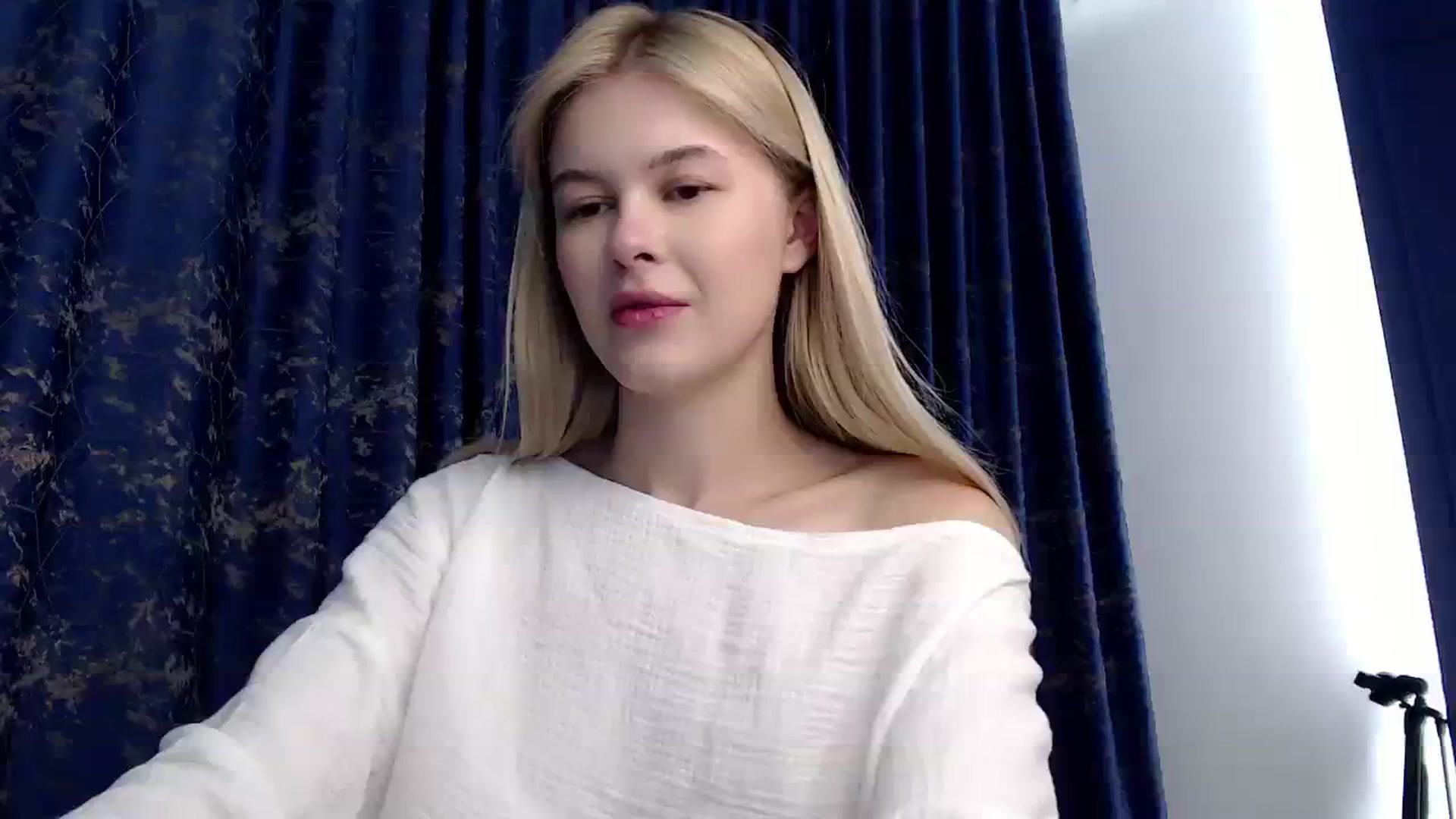 Gallery image thumbnail from Cute_BB's myfreecams stream on, 08/10/2023, 20:59 image 10 of 20