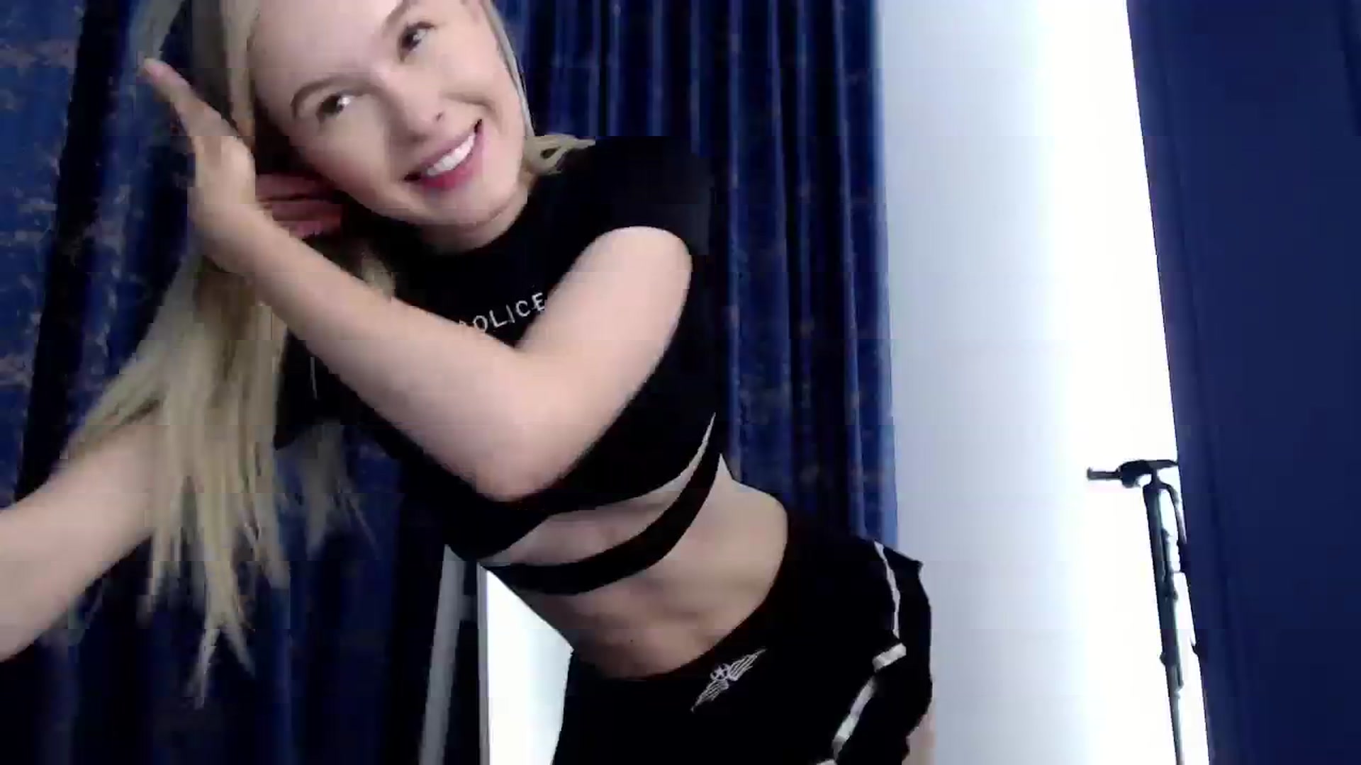 Gallery image thumbnail from Cute_BB's myfreecams stream on, 08/11/2023, 21:55 image 3 of 20