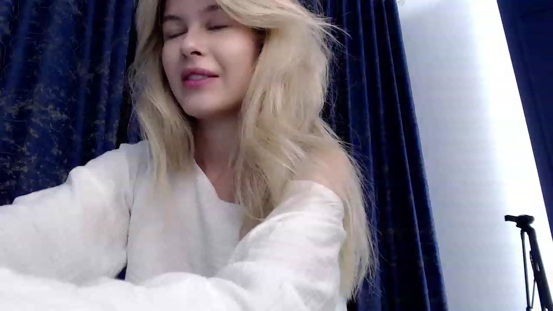 Gallery image thumbnail from Cute_BB's myfreecams stream on, 08/22/2023, 20:45 image 19 of 20