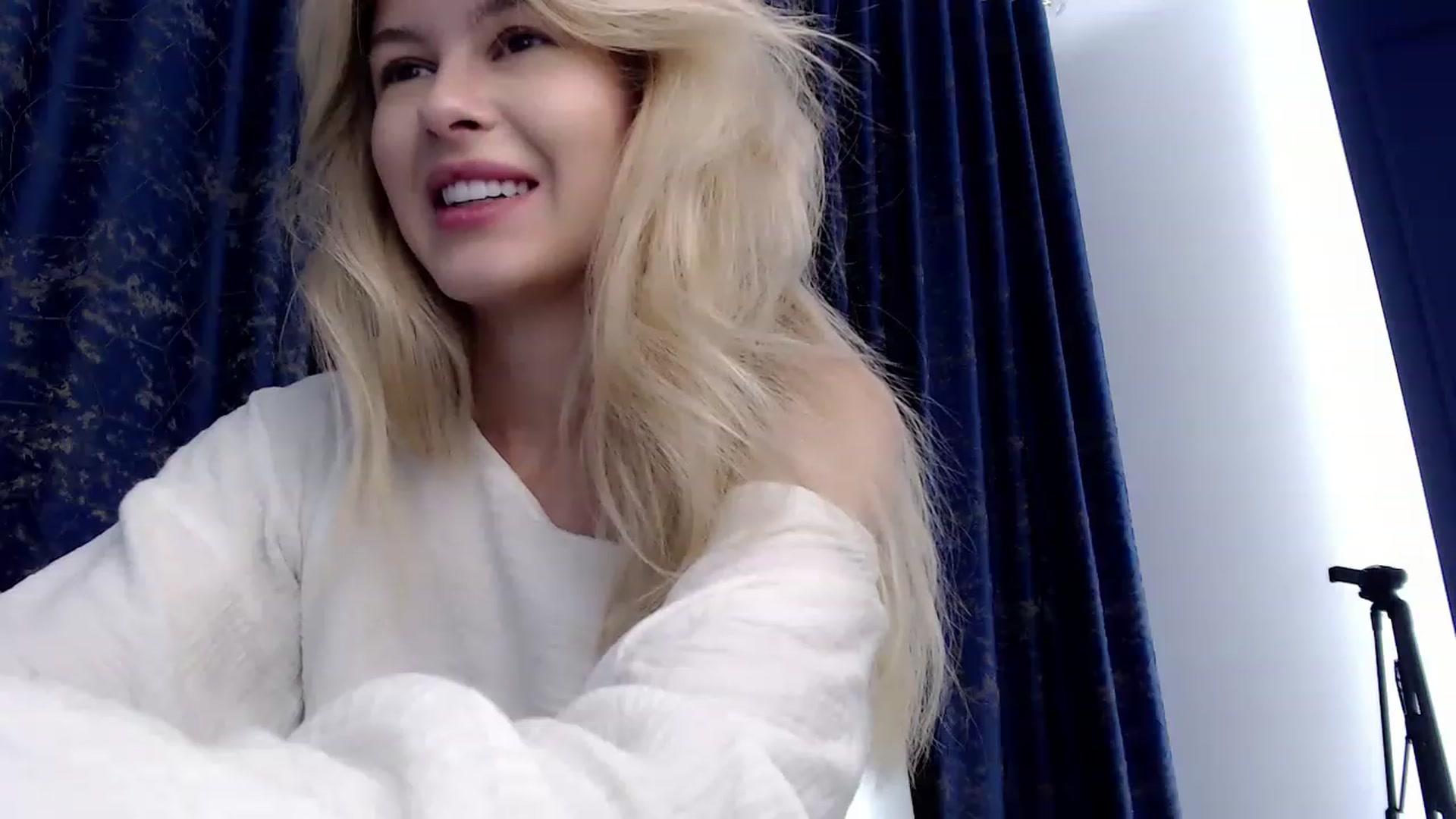 Gallery image thumbnail from Cute_BB's myfreecams stream on, 08/22/2023, 20:45 image 20 of 20