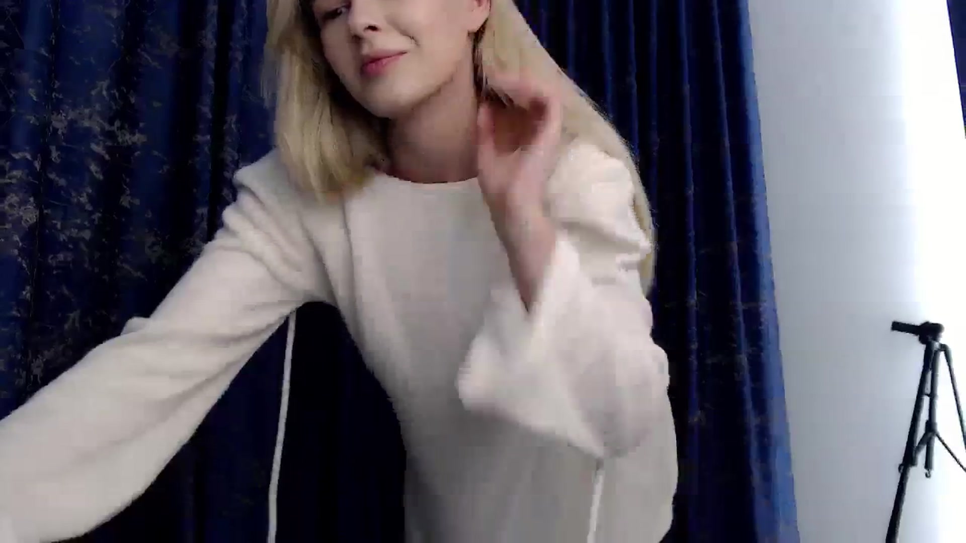 Gallery image thumbnail from Cute_BB's myfreecams stream on, 08/31/2023, 21:47 image 9 of 20