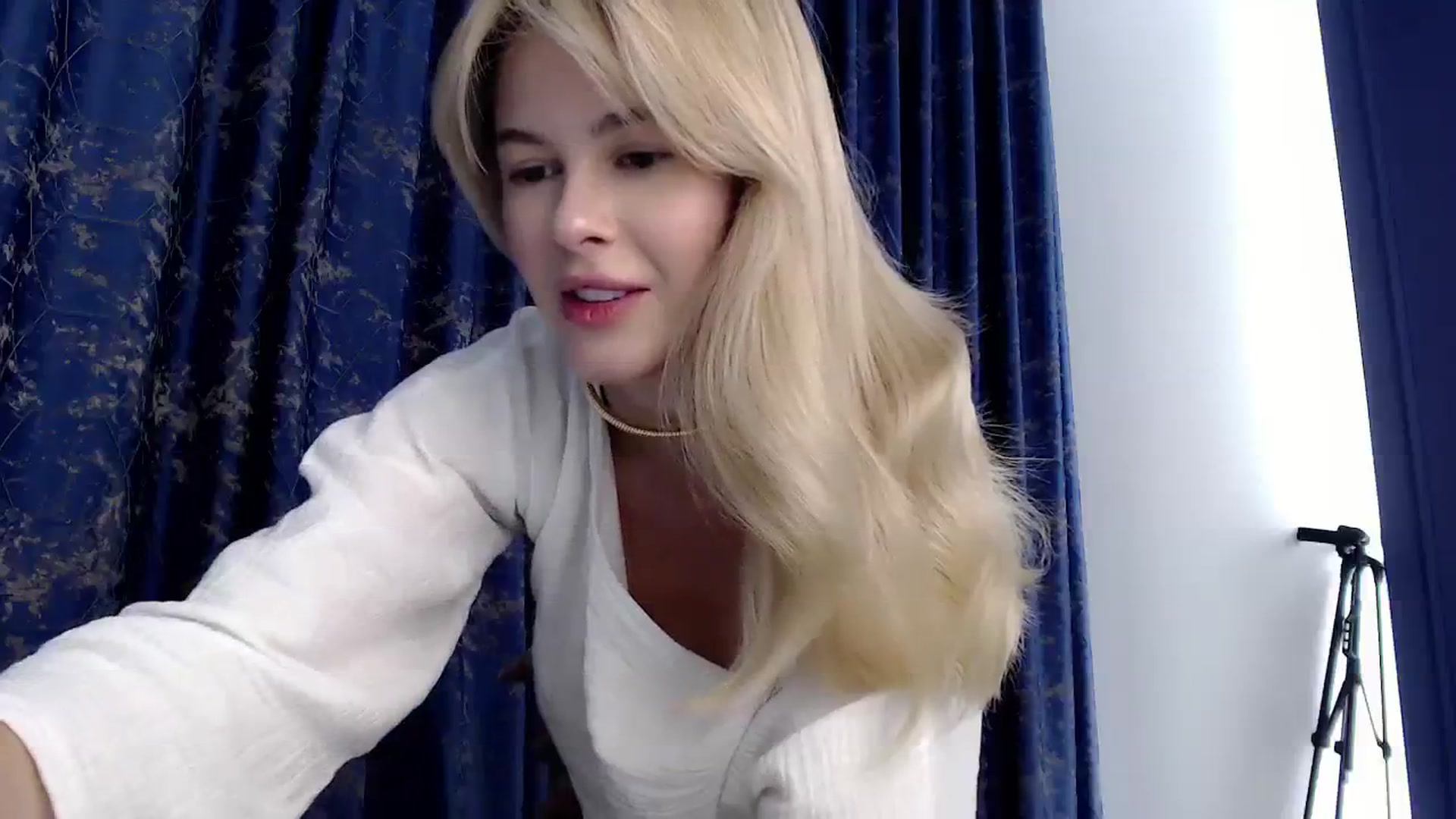Gallery image thumbnail from Cute_BB's myfreecams stream on, 09/11/2023, 21:36 image 8 of 20