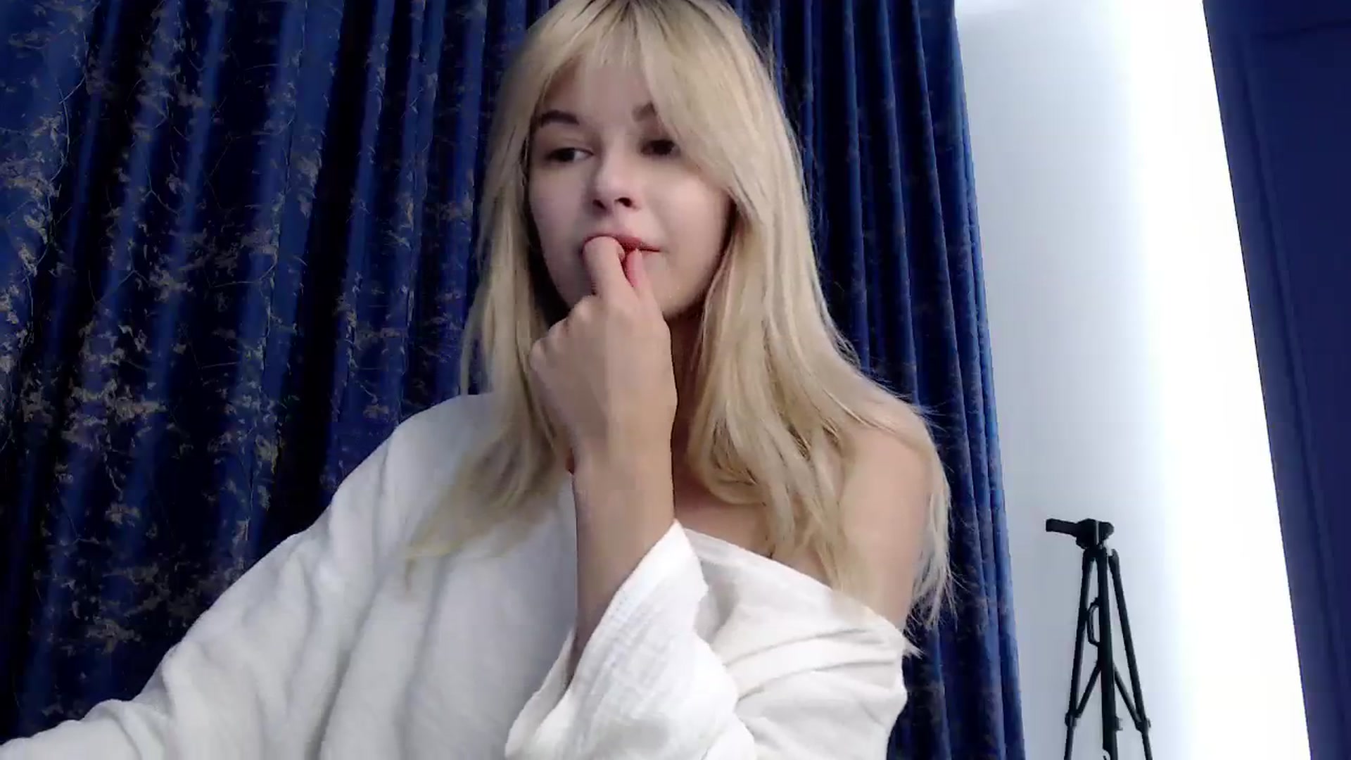 Gallery image thumbnail from Cute_BB's myfreecams stream on, 09/18/2023, 21:16 image 20 of 20