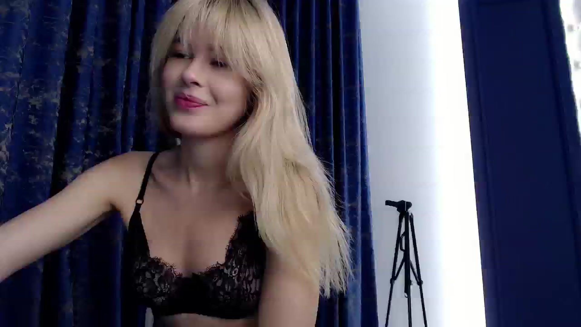 Gallery image thumbnail from Cute_BB's myfreecams stream on, 09/19/2023, 21:35 image 19 of 20