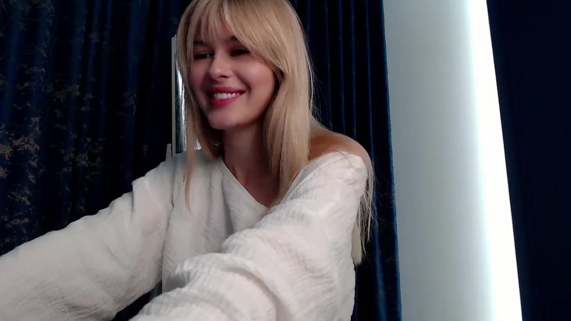 Gallery image thumbnail from Cute_BB's myfreecams stream on, 10/12/2023, 21:06 image 11 of 20