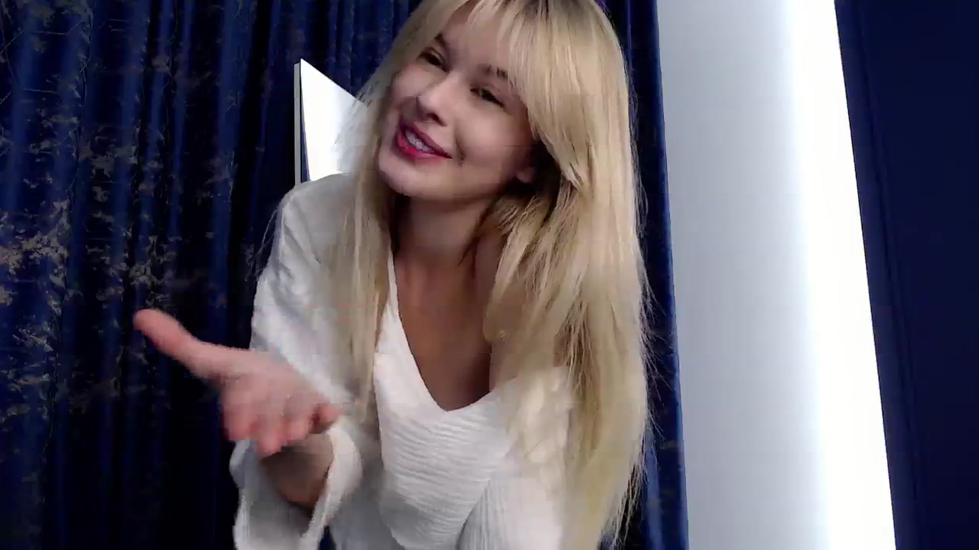 Gallery image thumbnail from Cute_BB's myfreecams stream on, 10/12/2023, 21:06 image 13 of 20