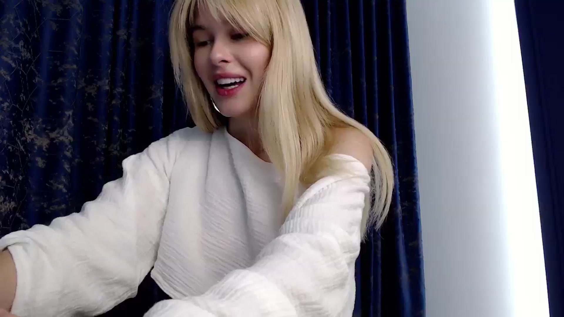 Gallery image thumbnail from Cute_BB's myfreecams stream on, 10/12/2023, 21:40 image 7 of 20