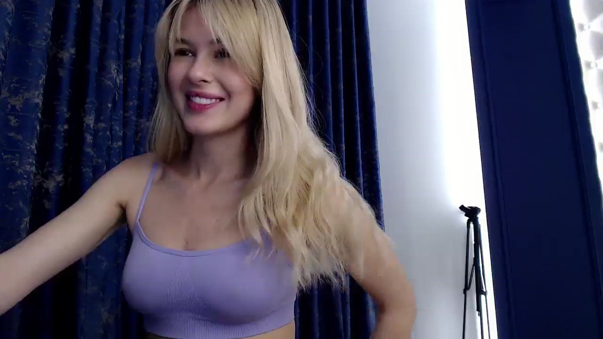 Gallery image thumbnail from Cute_BB's myfreecams stream on, 10/16/2023, 21:56 image 9 of 20