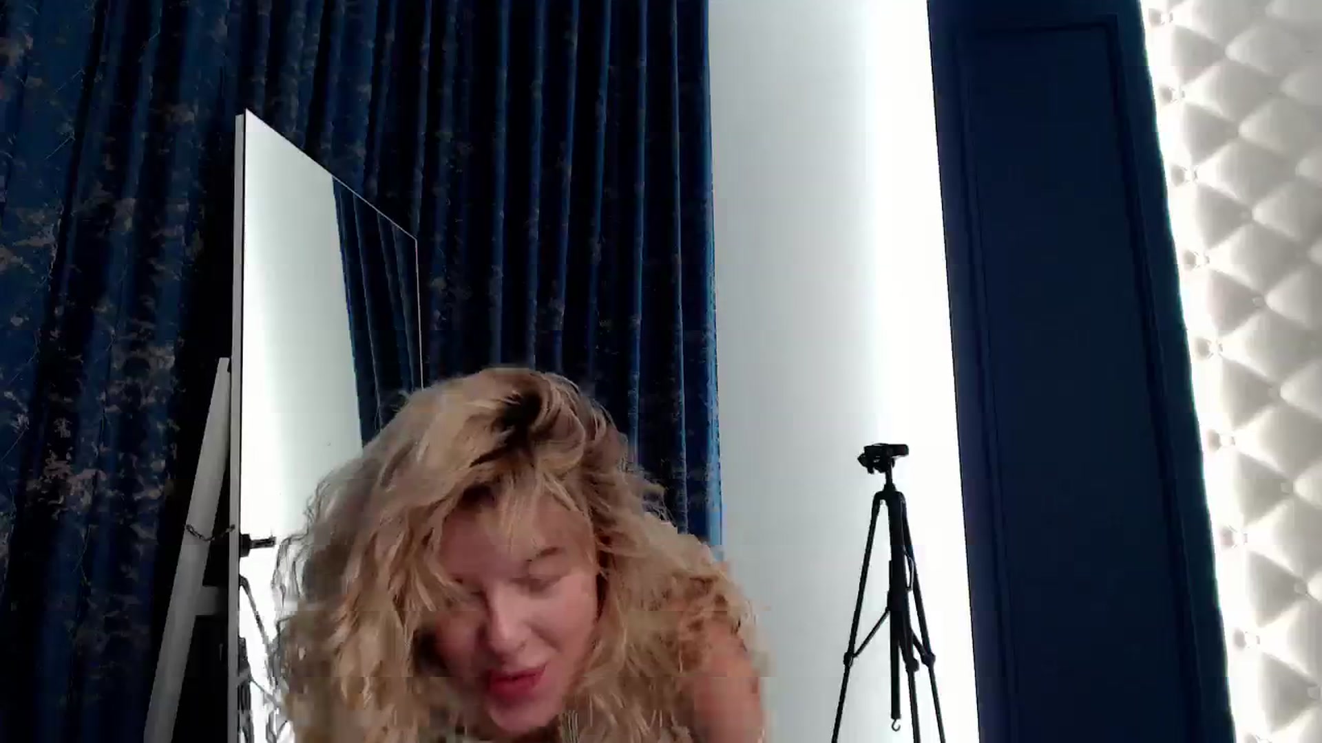 Gallery image thumbnail from Cute_BB's myfreecams stream on, 10/25/2023, 21:08 image 9 of 20
