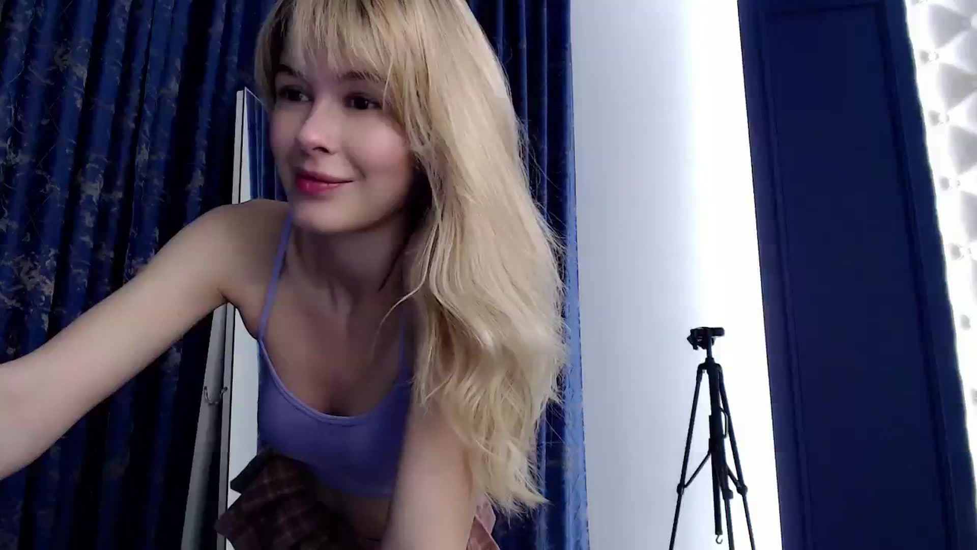 Gallery image thumbnail from Cute_BB's myfreecams stream on, 10/28/2023, 20:59 image 8 of 20