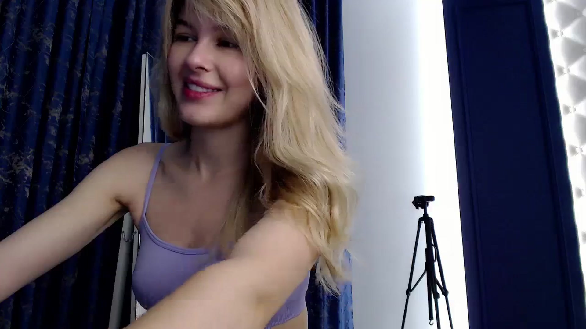 Gallery image thumbnail from Cute_BB's myfreecams stream on, 10/28/2023, 20:59 image 5 of 20