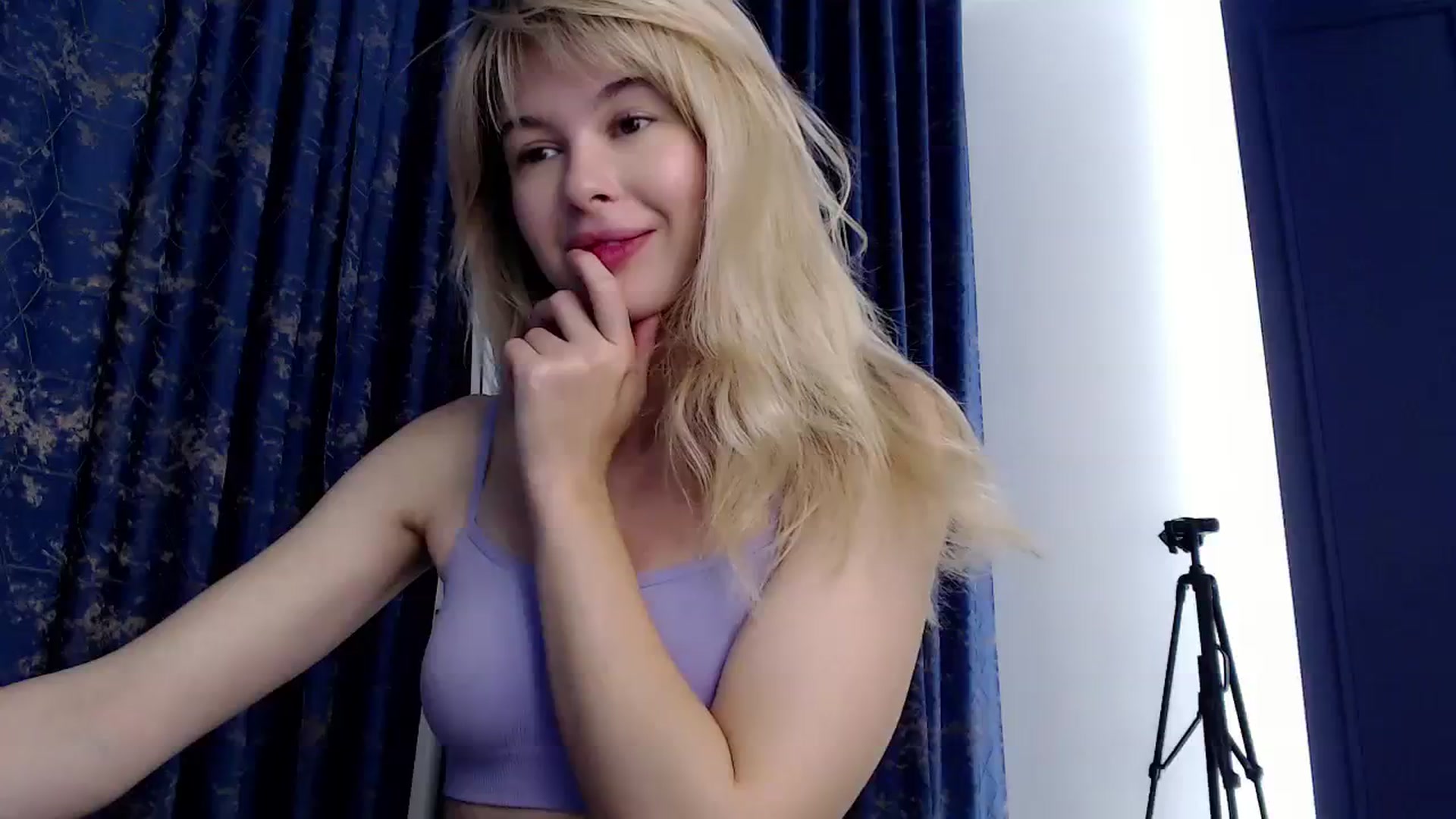 Gallery image thumbnail from Cute_BB's myfreecams stream on, 10/28/2023, 21:58 image 1 of 20