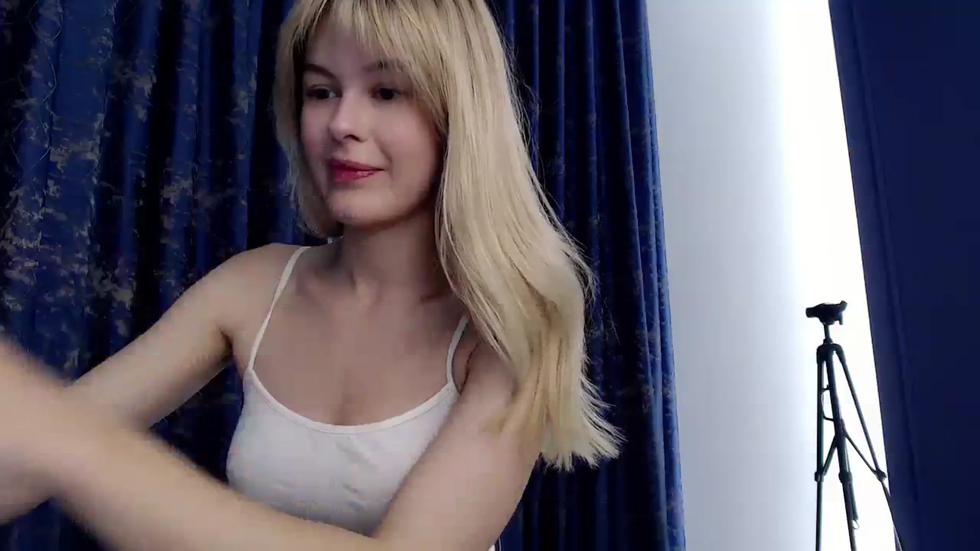 Gallery image thumbnail from Cute_BB's myfreecams stream on, 11/02/2023, 21:44 image 11 of 20