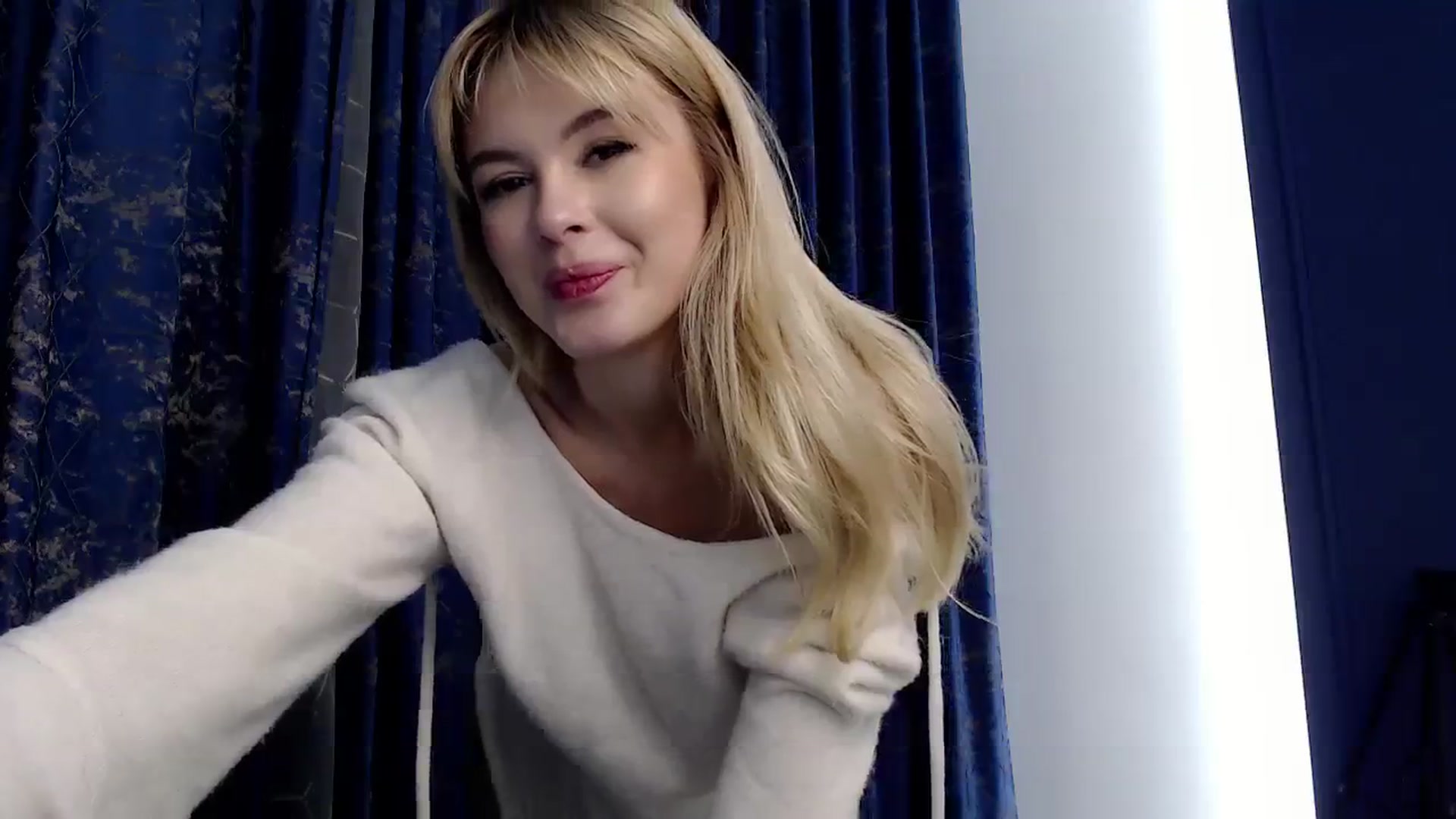 Gallery image thumbnail from Cute_BB's myfreecams stream on, 11/09/2023, 21:43 image 13 of 20