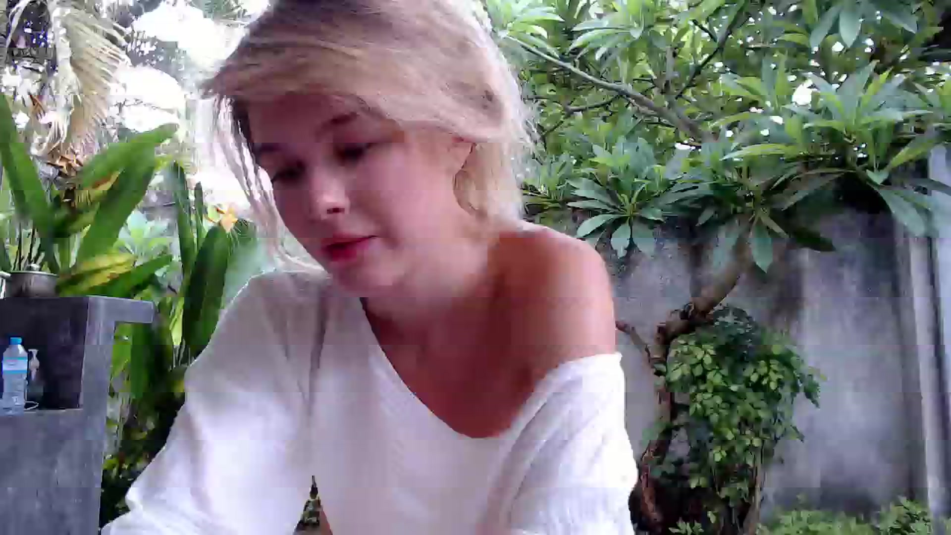 Gallery image thumbnail from Cute_BB's myfreecams stream on, 12/05/2023, 01:32 image 6 of 20