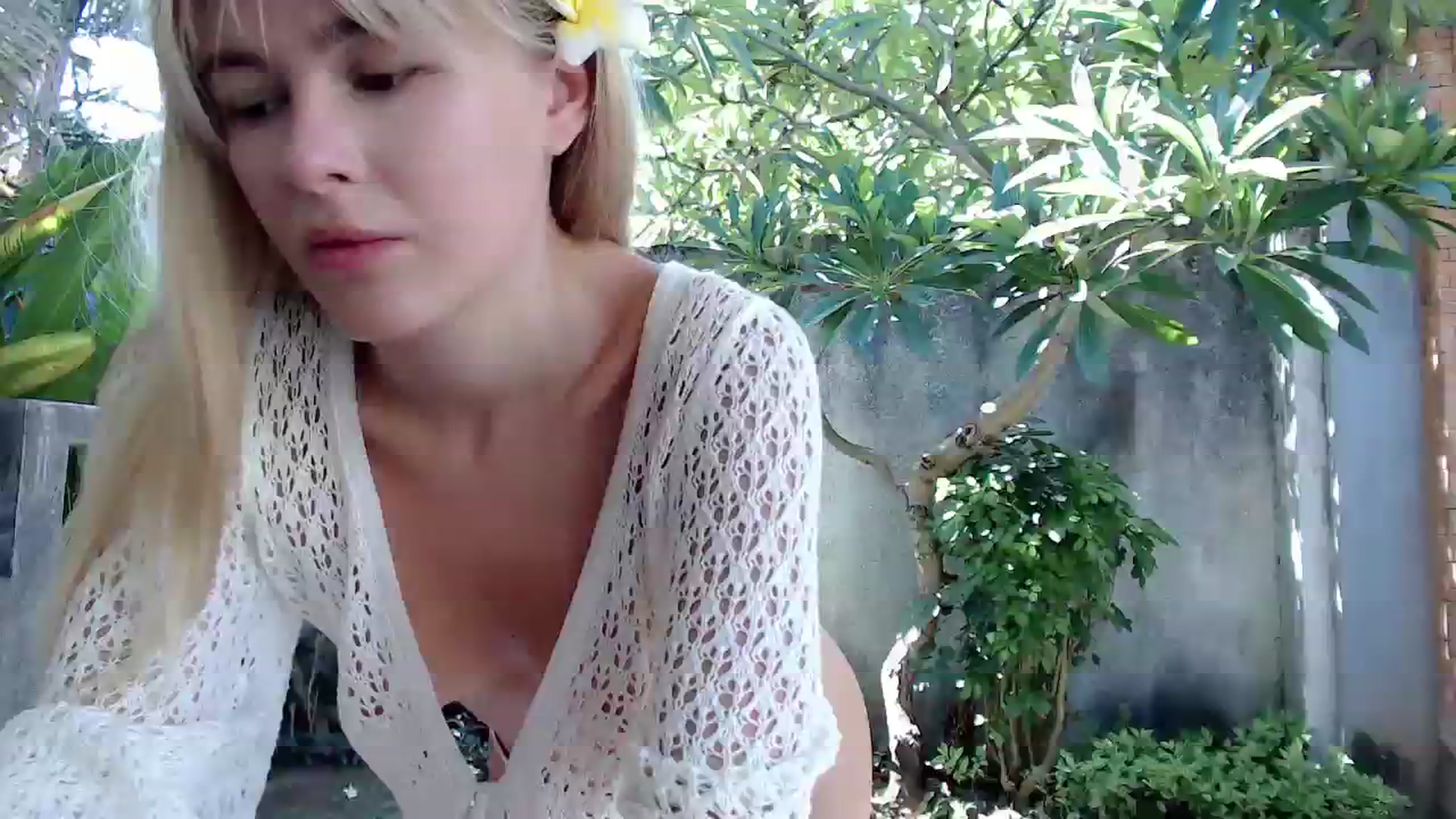 Gallery image thumbnail from Cute_BB's myfreecams stream on, 12/13/2023, 02:08 image 9 of 20