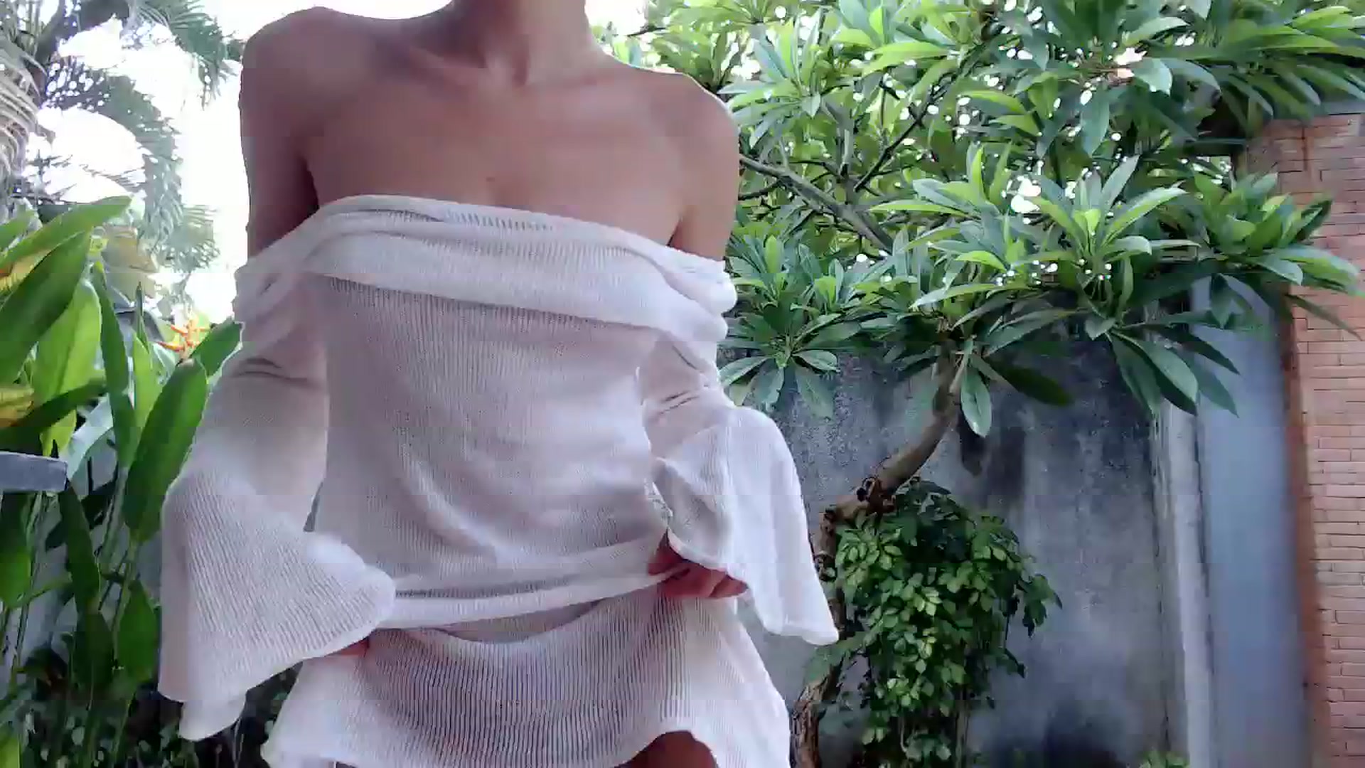 Gallery image thumbnail from Cute_BB's myfreecams stream on, 12/14/2023, 02:01 image 16 of 20