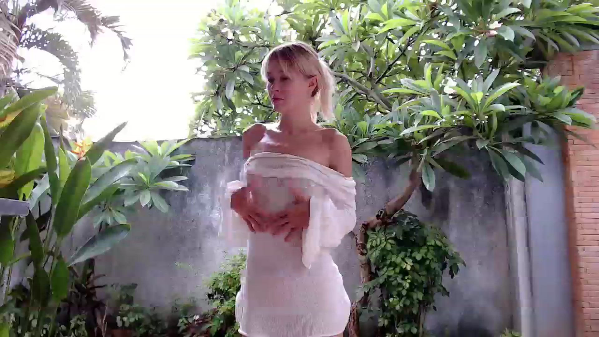 Gallery image thumbnail from Cute_BB's myfreecams stream on, 12/14/2023, 02:01 image 13 of 20