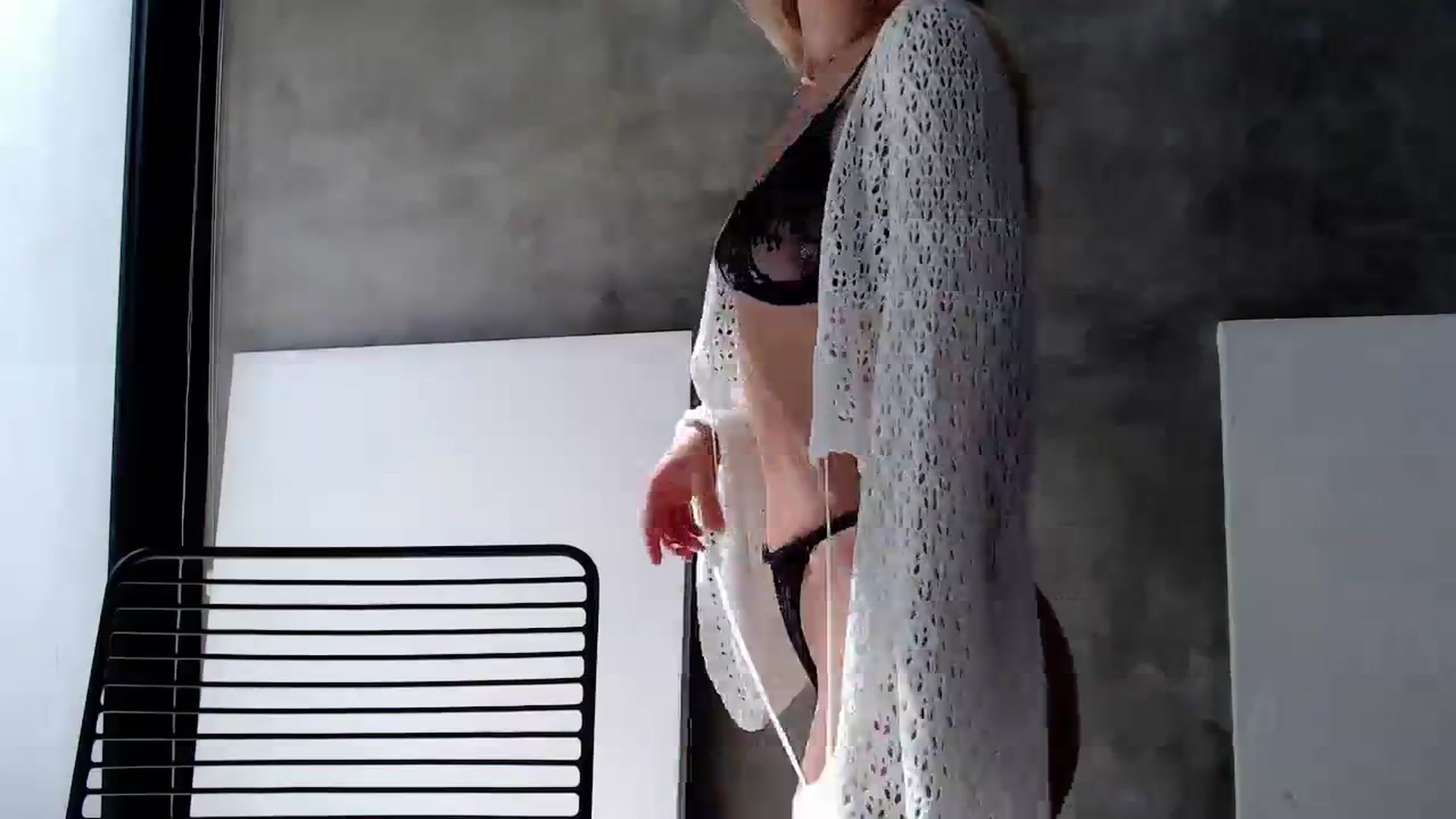 Gallery image thumbnail from Cute_BB's myfreecams stream on, 12/21/2023, 02:38 image 4 of 20