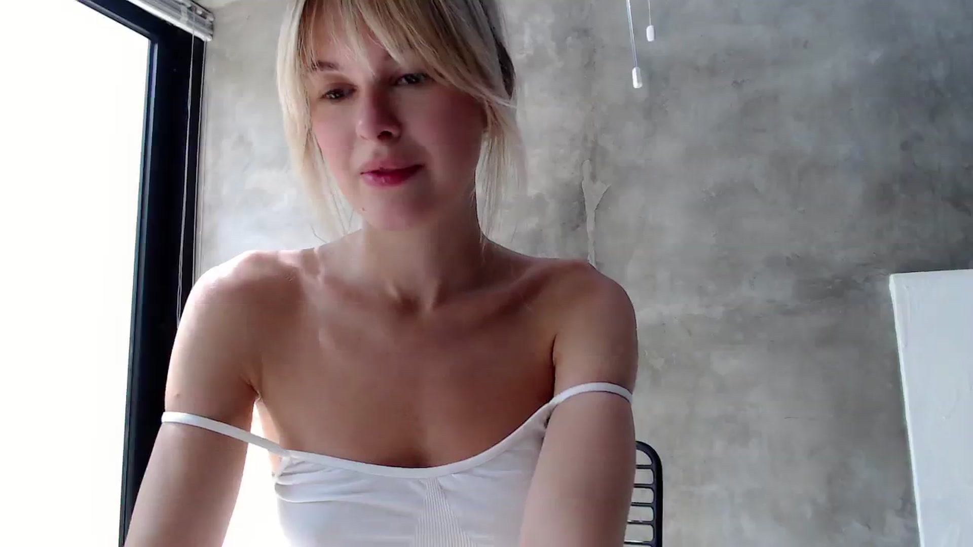 Gallery image thumbnail from Cute_BB's myfreecams stream on, 12/22/2023, 02:26 image 5 of 20
