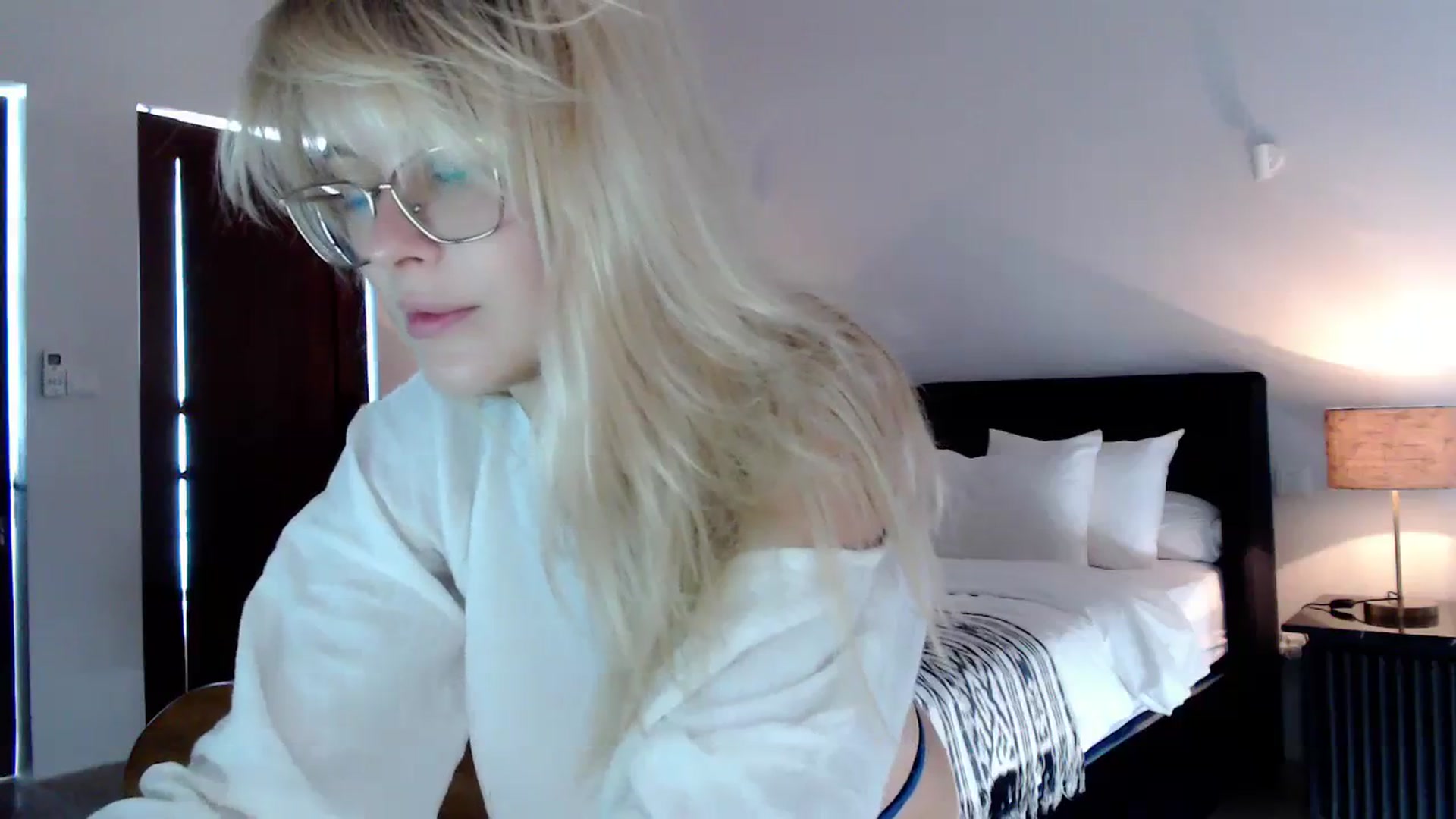 Gallery image thumbnail from Cute_BB's myfreecams stream on, 01/25/2024, 03:04 image 2 of 20