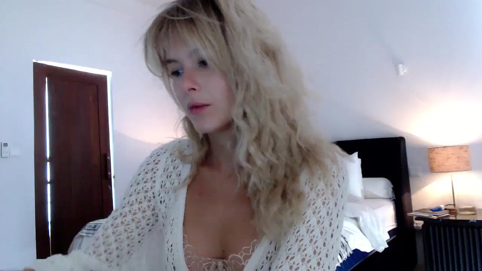 Gallery image thumbnail from Cute_BB's myfreecams stream on, 02/11/2024, 02:38 image 4 of 20