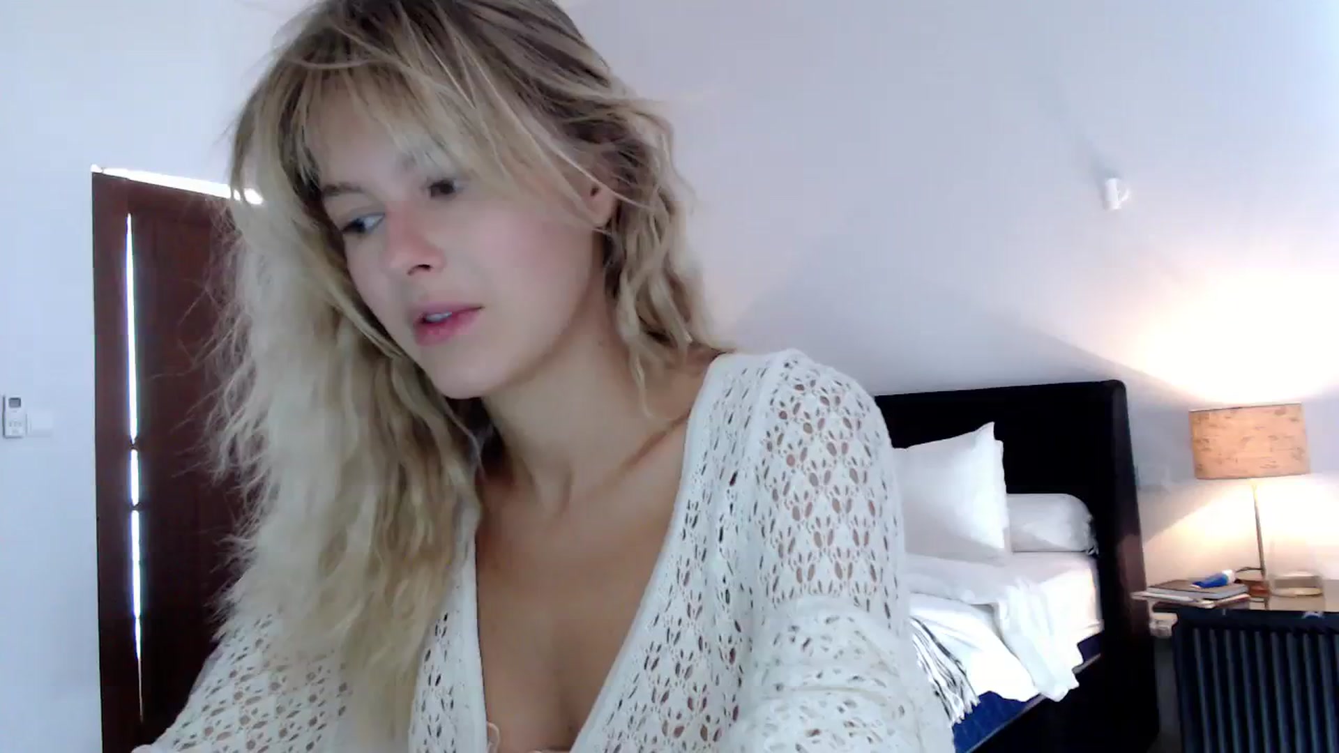 Gallery image thumbnail from Cute_BB's myfreecams stream on, 02/11/2024, 02:38 image 11 of 20