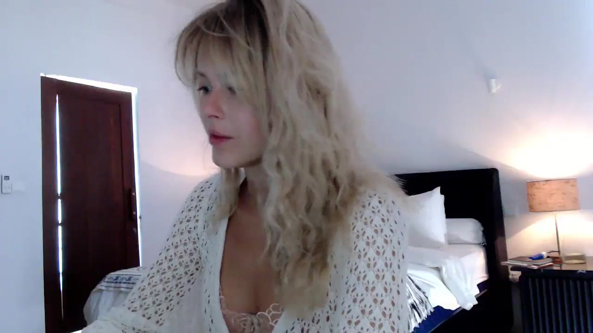 Gallery image thumbnail from Cute_BB's myfreecams stream on, 02/11/2024, 02:38 image 9 of 20