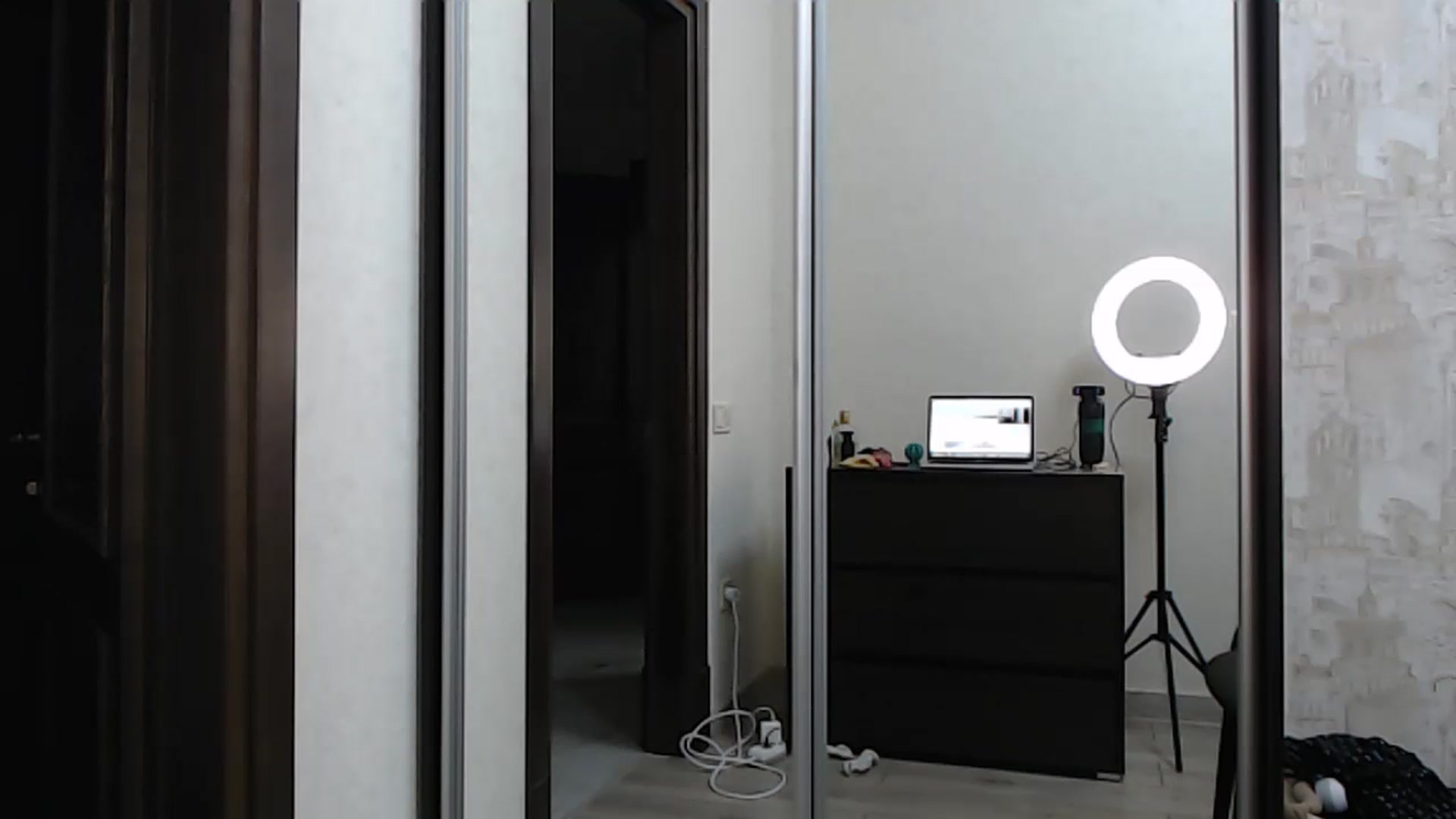 Gallery image thumbnail from Cute_BB's myfreecams stream on, 06/05/2024, 21:01 image 10 of 20