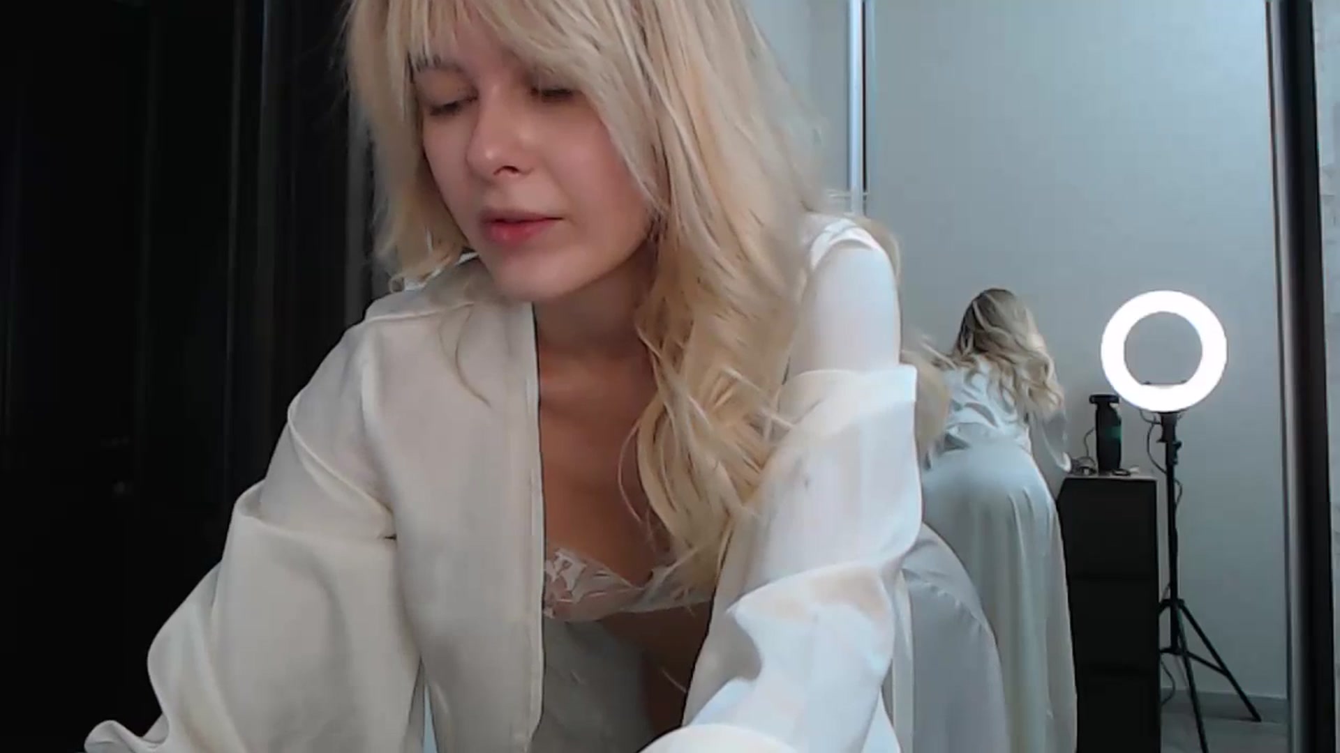 Gallery image thumbnail from Cute_BB's myfreecams stream on, 06/07/2024, 18:53 image 3 of 20