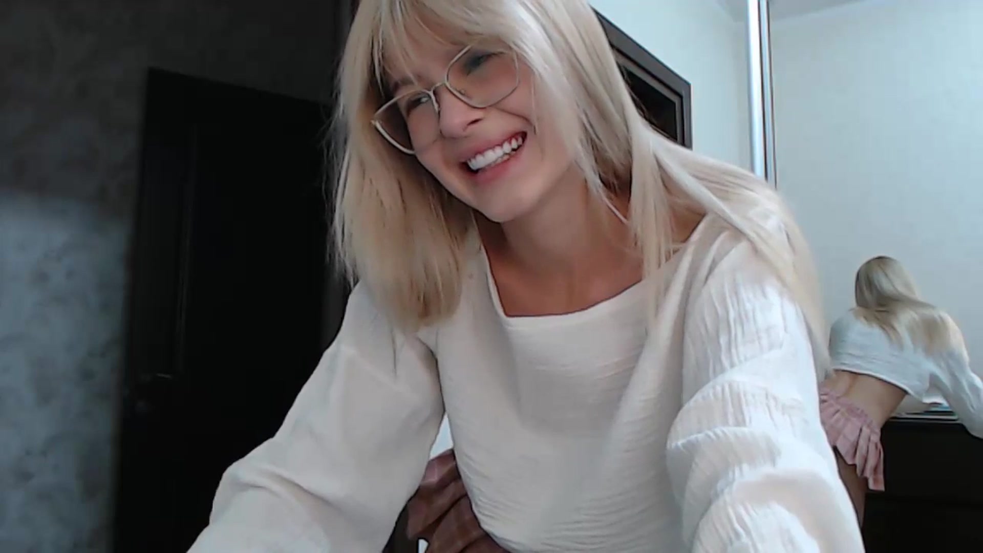 Gallery image thumbnail from Cute_BB's myfreecams stream on, 06/22/2024, 20:41 image 3 of 20