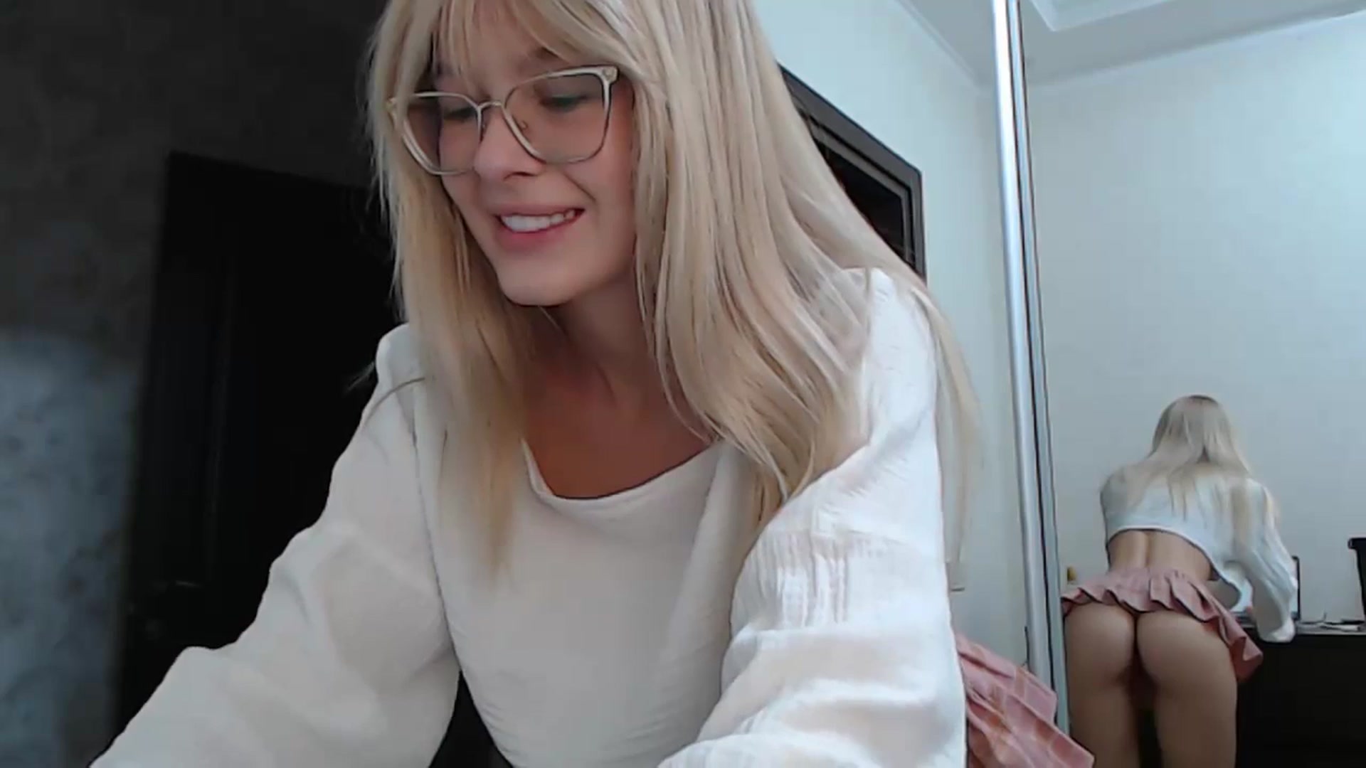 Gallery image thumbnail from Cute_BB's myfreecams stream on, 06/22/2024, 21:11 image 10 of 20