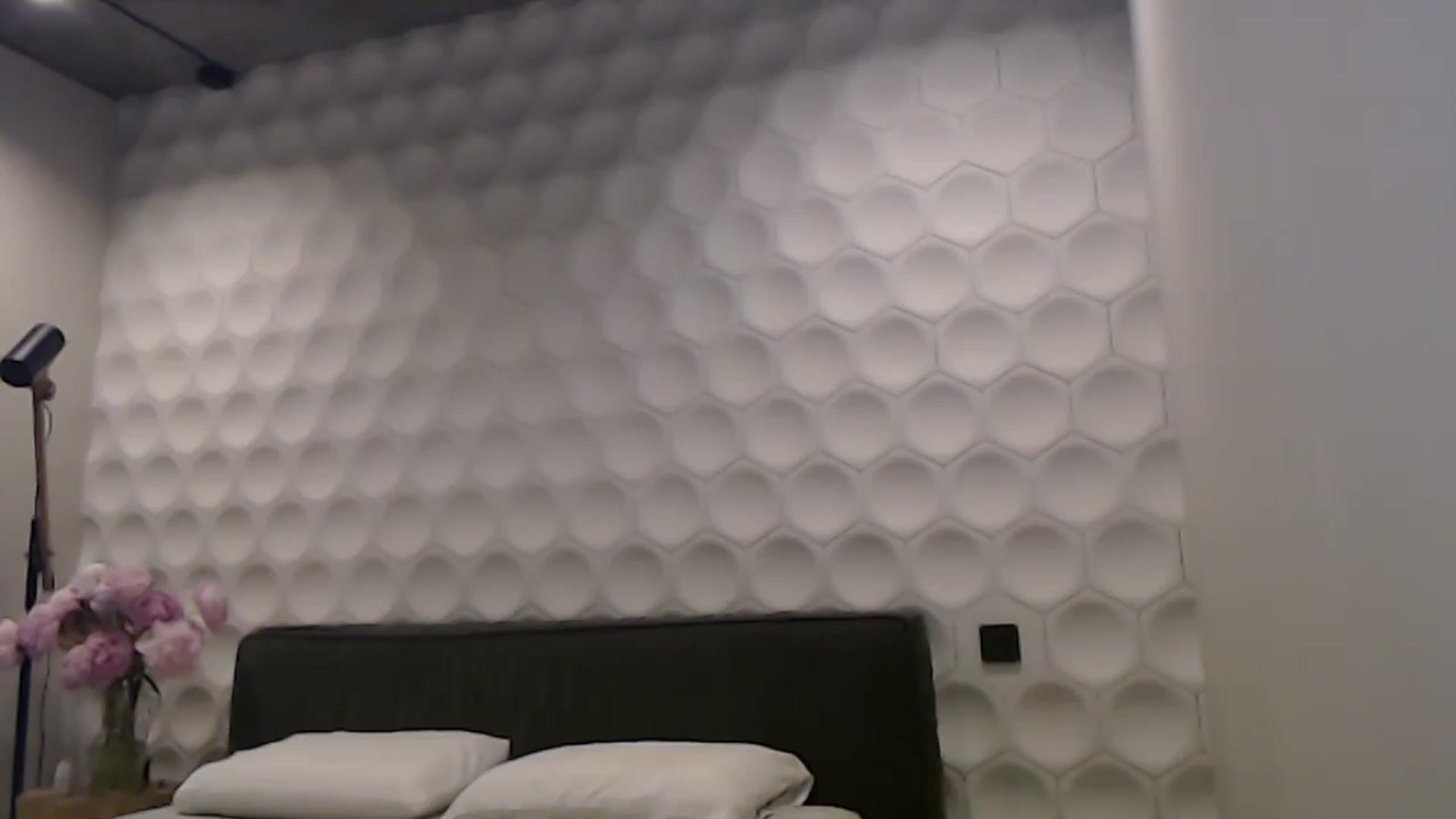 Gallery image thumbnail from Cute_BB's myfreecams stream on, 06/21/2025, 21:05 image 12 of 20