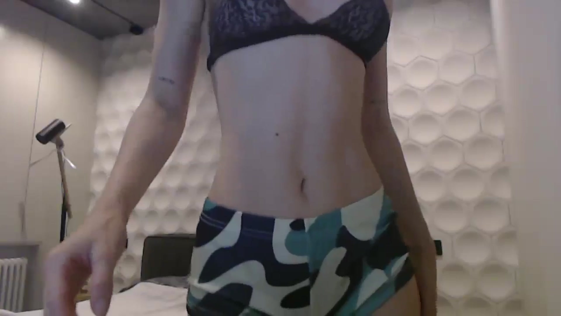 Gallery image thumbnail from Cute_BB's myfreecams stream on, 07/07/2025, 20:10 image 14 of 20