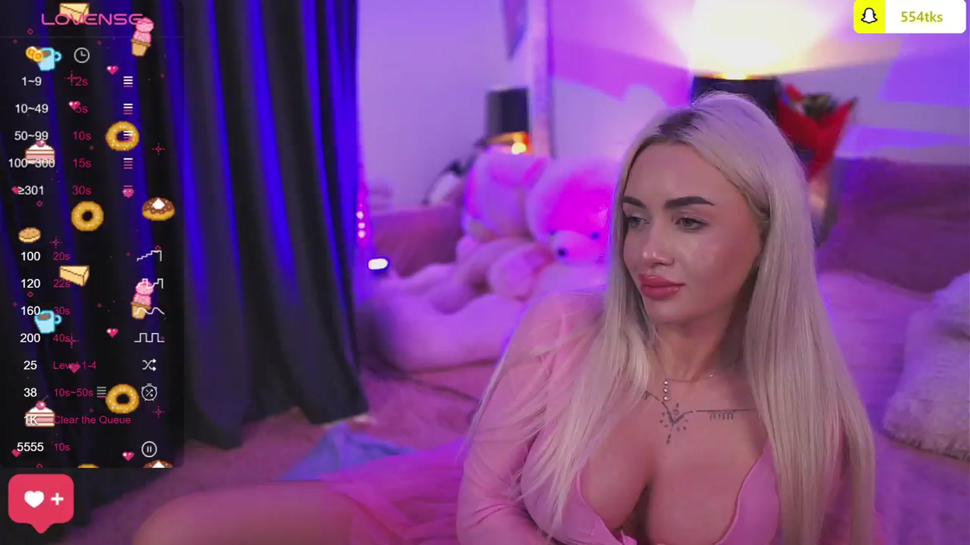 Gallery image thumbnail from Cute_Blondie's myfreecams stream on, 02/20/2024, 10:20 image 1 of 20