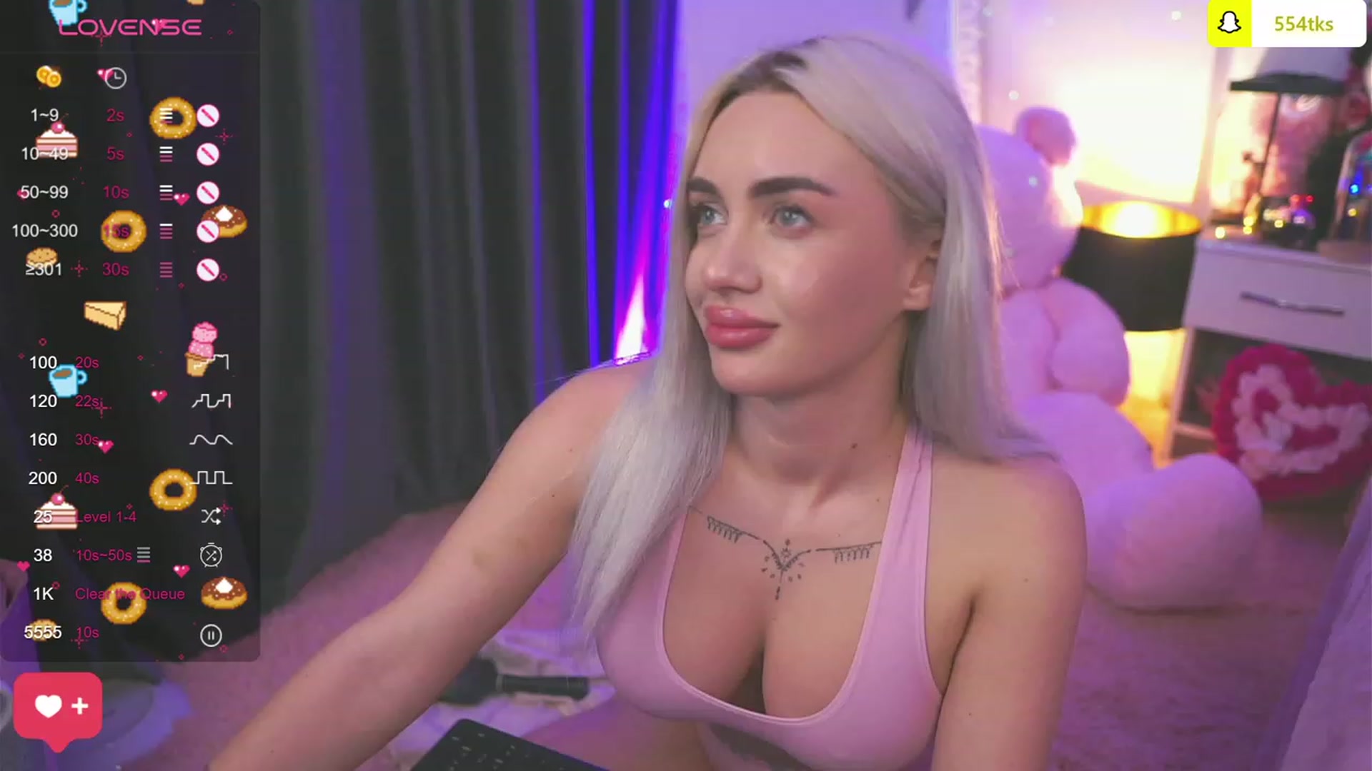Gallery image thumbnail from Cute_Blondie's myfreecams stream on, 03/03/2024, 10:19 image 9 of 20