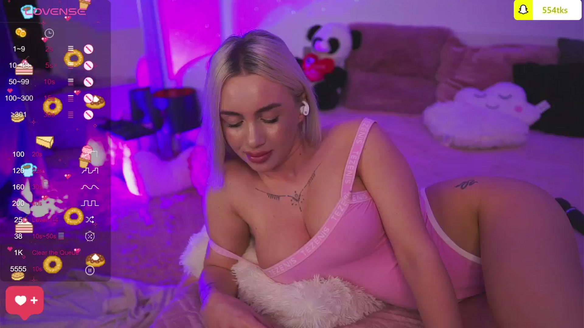 Gallery image thumbnail from Cute_Blondie's myfreecams stream on, 03/13/2024, 13:34 image 15 of 20