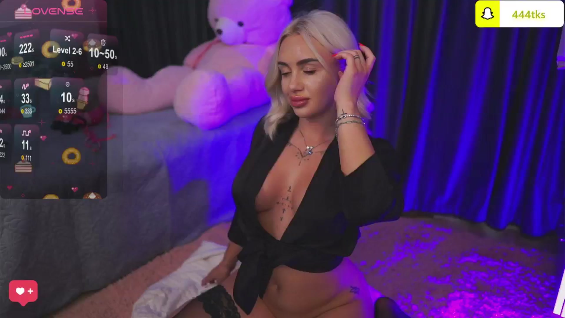 Gallery image thumbnail from Cute_Blondie's myfreecams stream on, 06/21/2024, 10:05 image 2 of 20