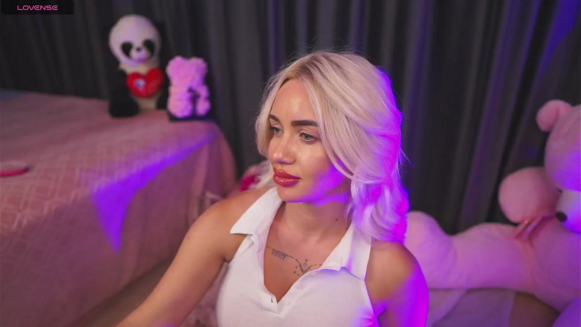 Gallery image thumbnail from Cute_Blondie's myfreecams stream on, 08/07/2024, 08:12 image 20 of 20