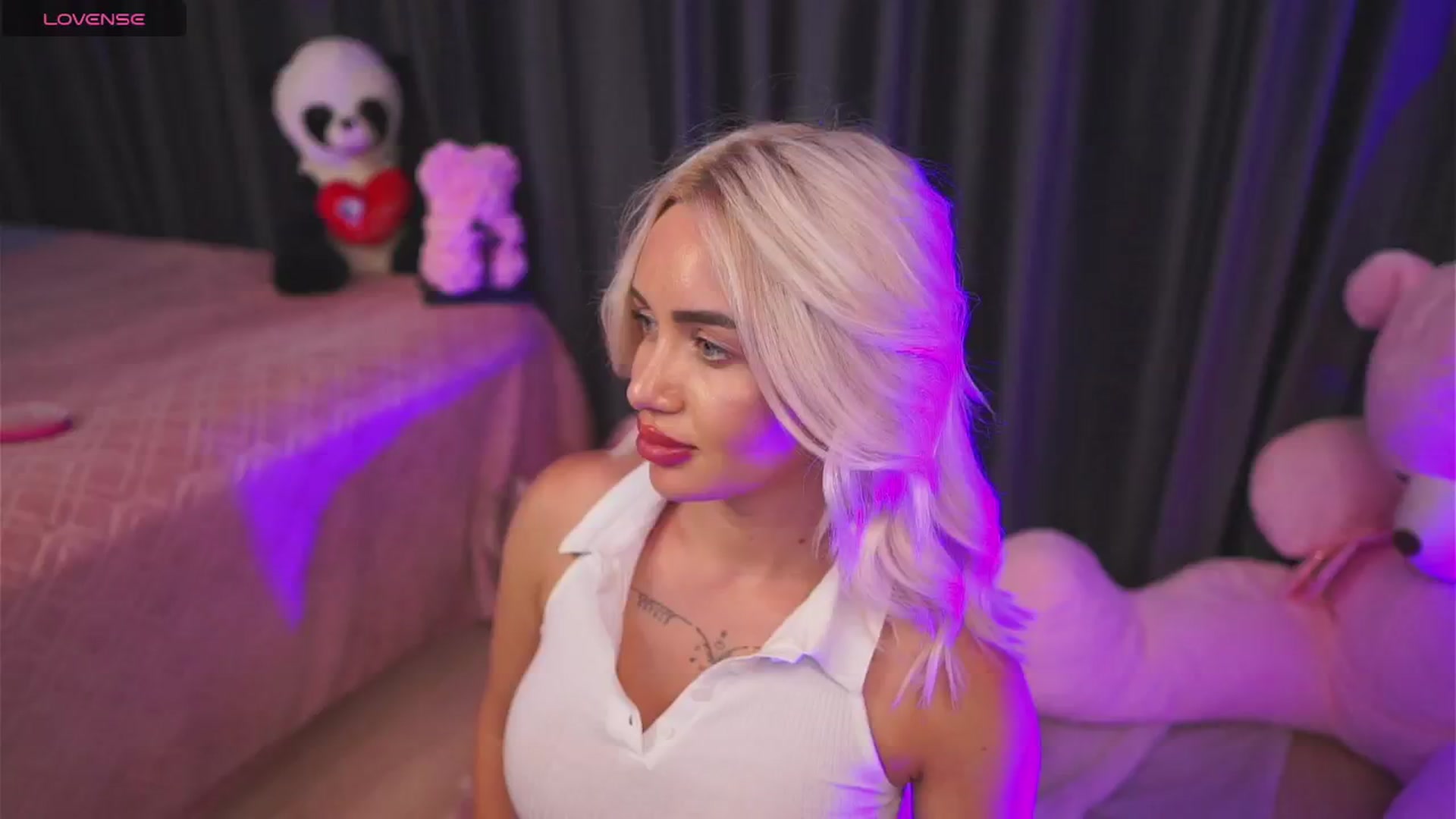 Gallery image thumbnail from Cute_Blondie's myfreecams stream on, 08/07/2024, 08:12 image 19 of 20