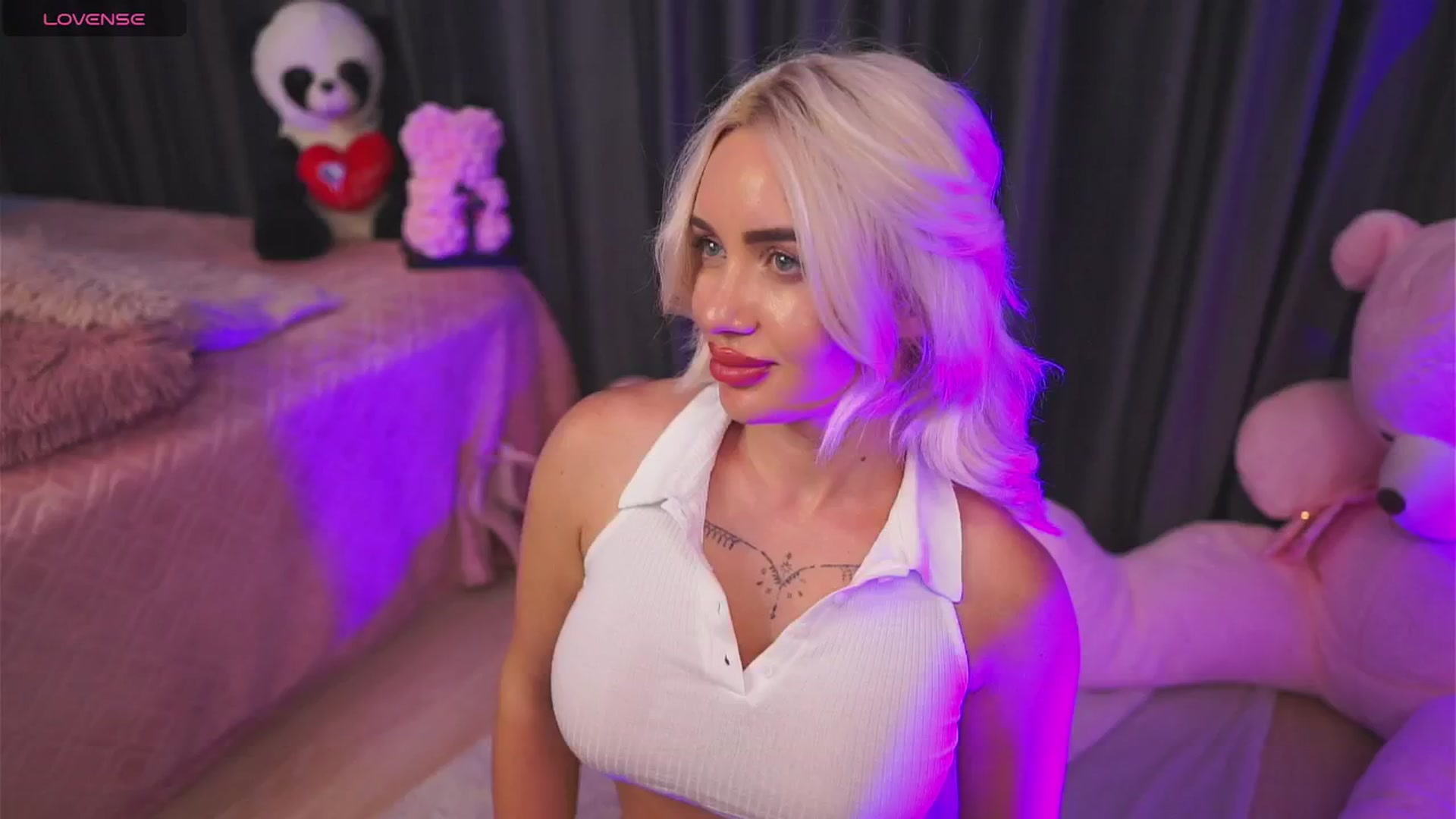 Gallery image thumbnail from Cute_Blondie's myfreecams stream on, 08/07/2024, 11:19 image 17 of 20