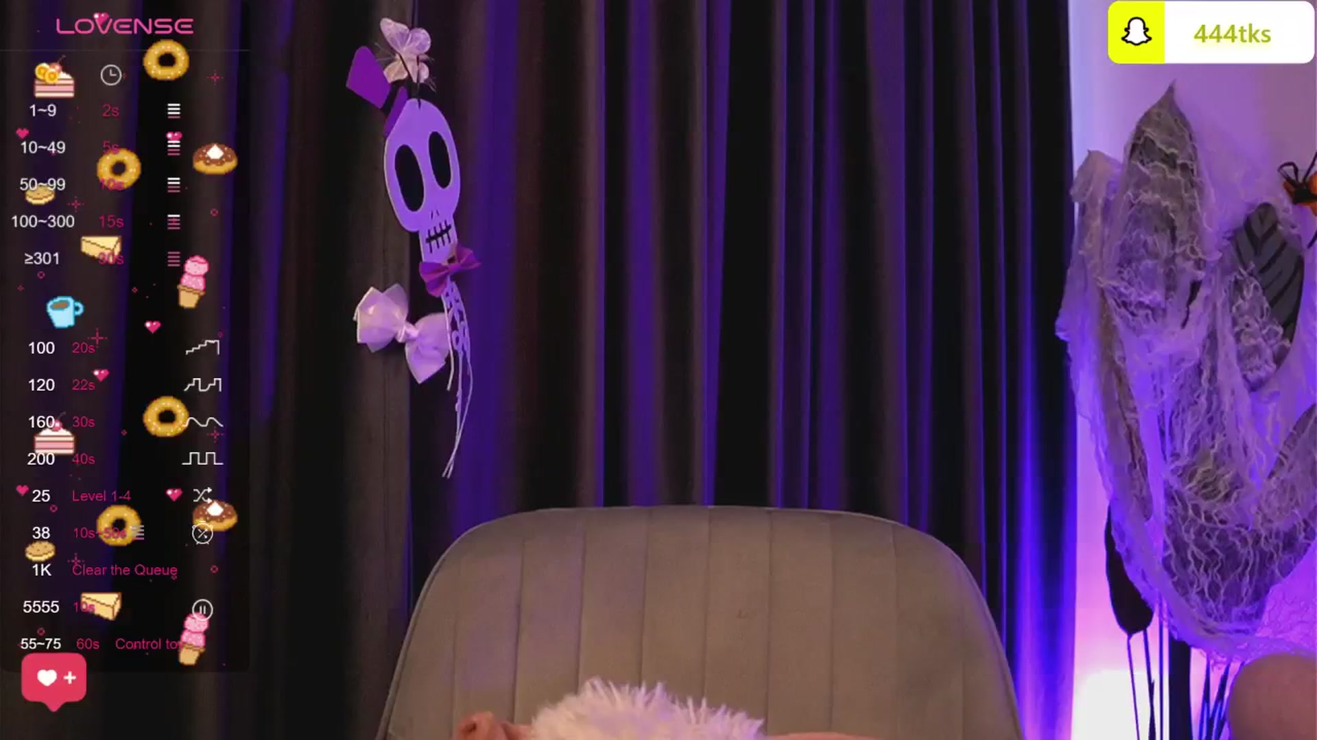 Gallery image thumbnail from Cute_Blondie's myfreecams stream on, 10/28/2024, 11:59 image 16 of 20