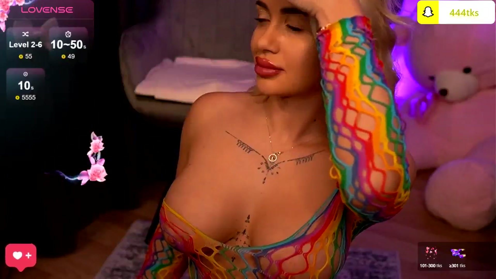 Gallery image thumbnail from Cute_Blondie's myfreecams stream on, 11/27/2024, 08:58 image 14 of 20