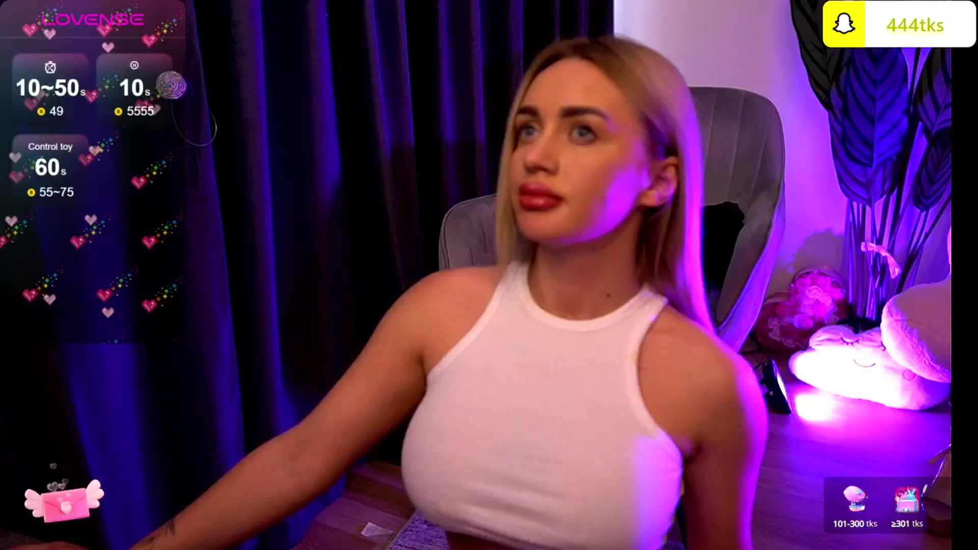 Gallery image thumbnail from Cute_Blondie's myfreecams stream on, 03/31/2025, 10:15 image 1 of 20