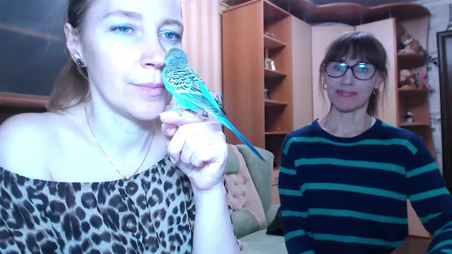 Gallery image thumbnail from Cute_Lion's myfreecams stream on, 11/14/2022, 18:00 image 14 of 20