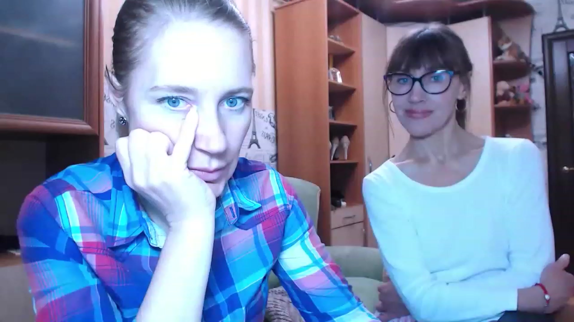 Gallery image thumbnail from Cute_Lion's myfreecams stream on, 11/16/2022, 16:03 image 11 of 20