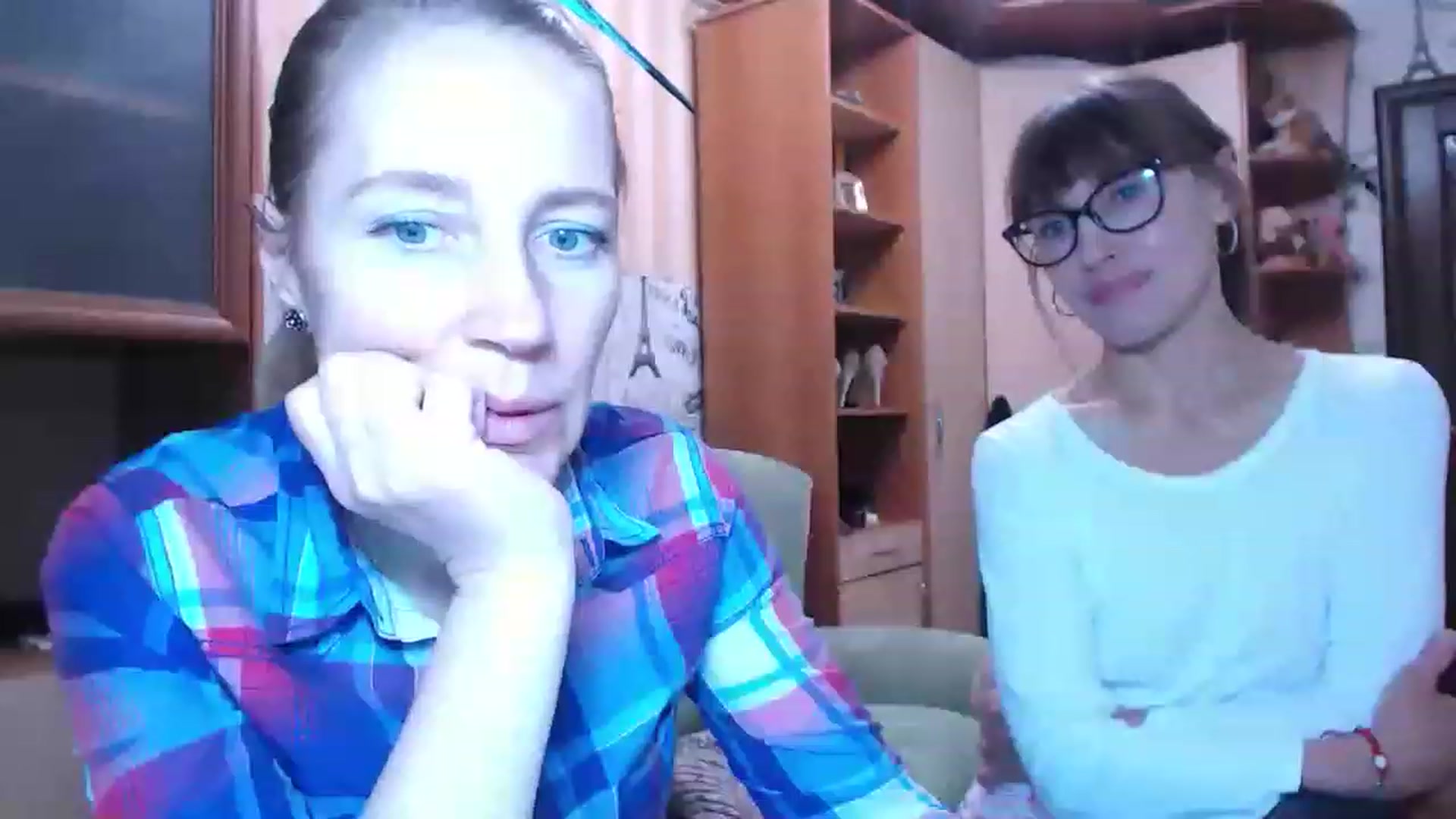 Gallery image thumbnail from Cute_Lion's myfreecams stream on, 11/16/2022, 16:03 image 12 of 20