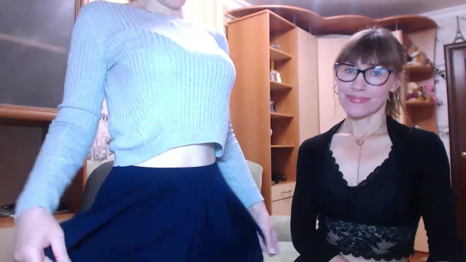 Gallery image thumbnail from Cute_Lion's myfreecams stream on, 11/17/2022, 14:51 image 10 of 20